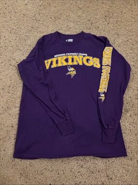 Men’s long sleeve Minnesota Vikings shirt